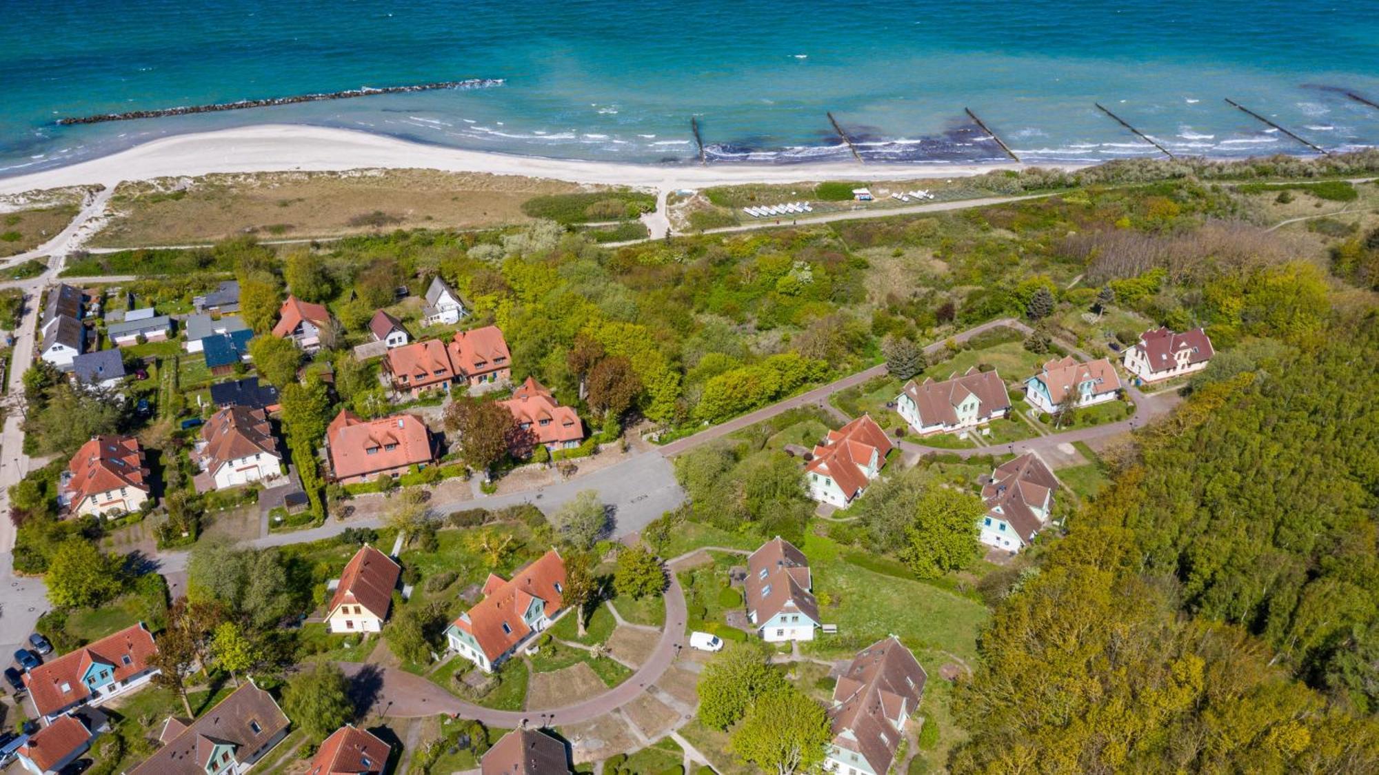 Ferienhaussiedlung Strandperlen Sanddornhof 7C Wustrow  Exterior photo